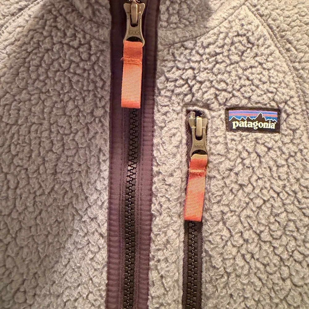 Patagonia Kids Retro pile Fleece Jacket - Picture 3 of 15